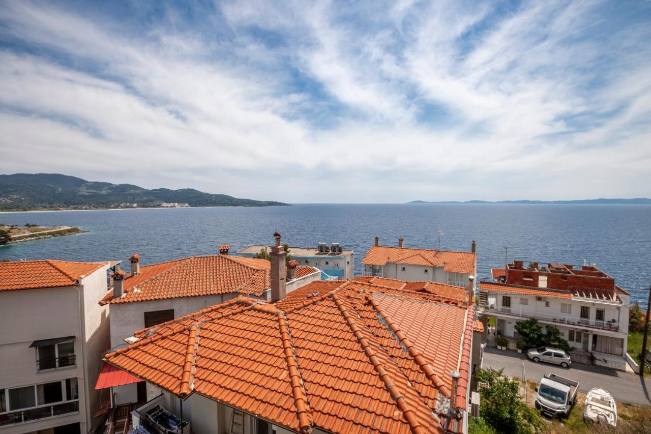Alterra Vita Apartments Neos Marmaras Bagian luar foto