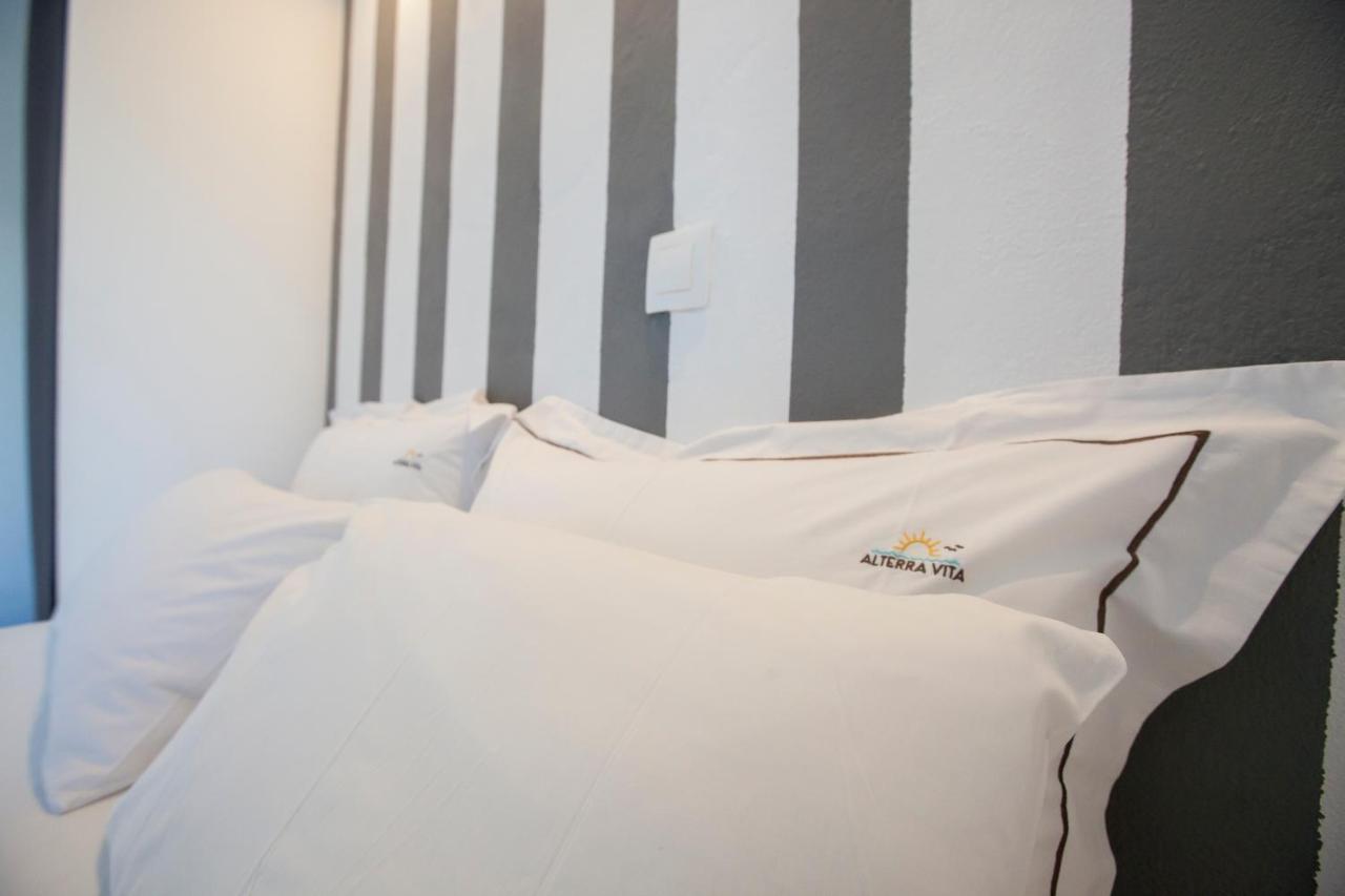 Alterra Vita Apartments Neos Marmaras Bagian luar foto