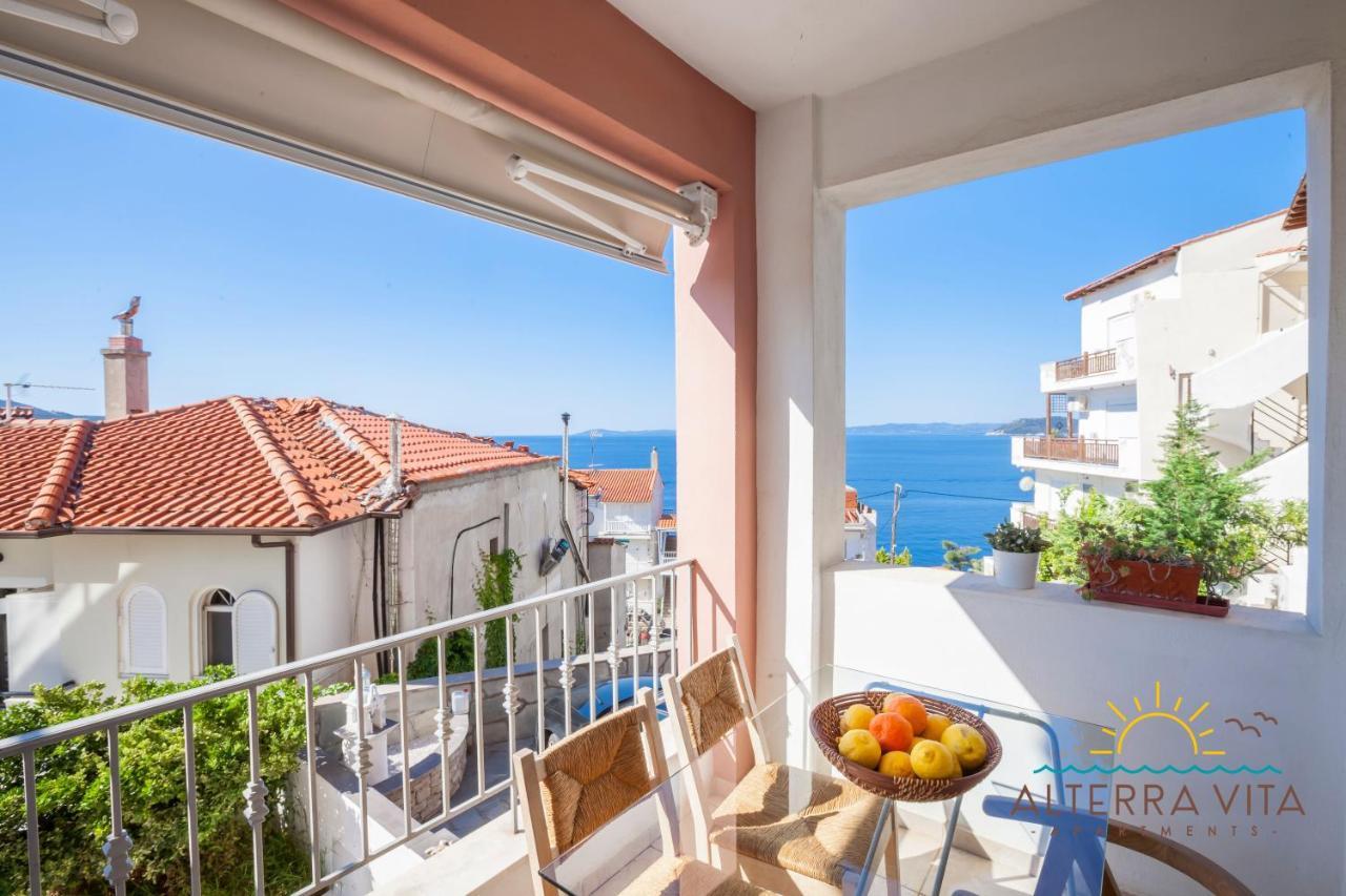 Alterra Vita Apartments Neos Marmaras Bagian luar foto
